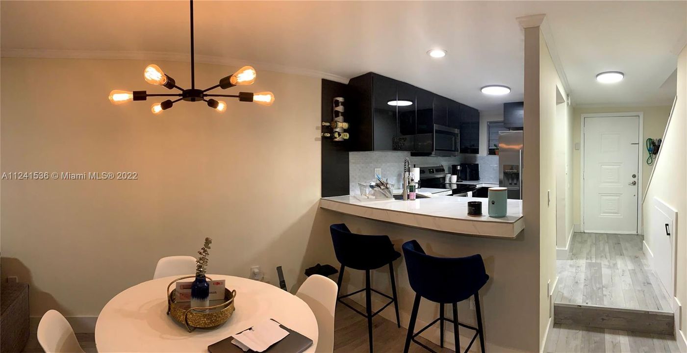 Recently Rented: $2,500 (2 beds, 1 baths, 1000 Square Feet)