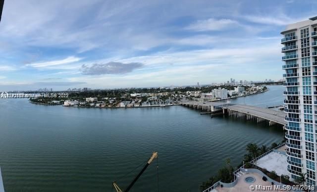 Recently Rented: $2,500 (1 beds, 1 baths, 940 Square Feet)