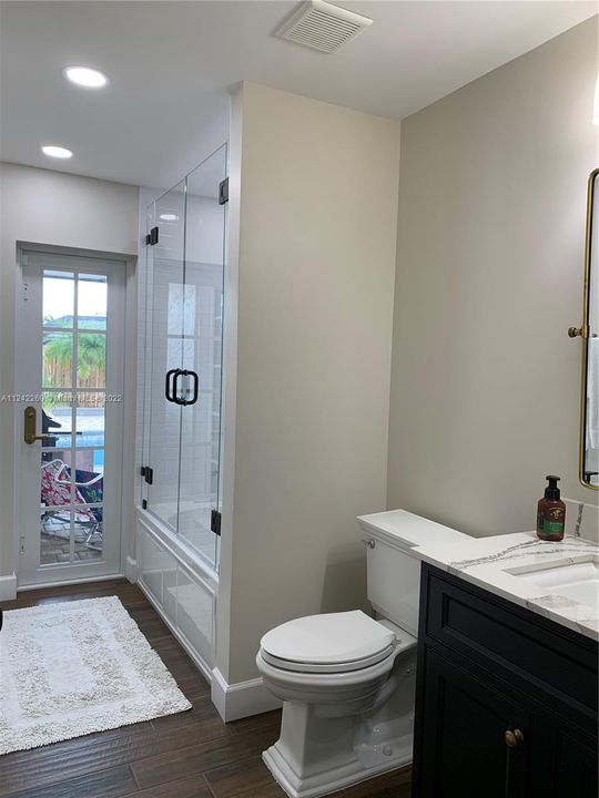 Recently Rented: $6,750 (4 beds, 2 baths, 1964 Square Feet)