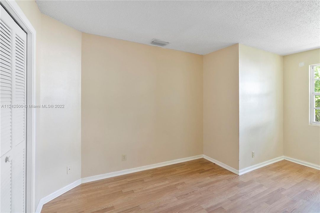 Недавно арендовано: $2,150 (3 спален, 2 ванн, 1488 Квадратных фут)