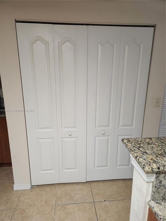 Recently Sold: $180,000 (1 beds, 1 baths, 0 Square Feet)