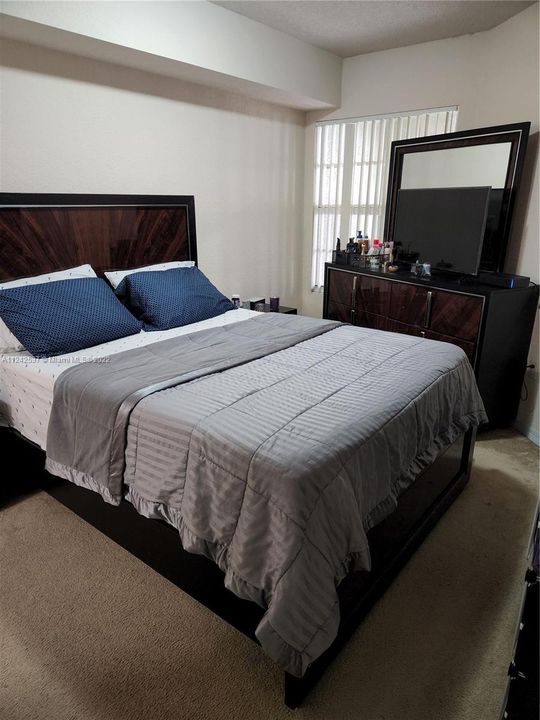 Recently Sold: $180,000 (1 beds, 1 baths, 0 Square Feet)