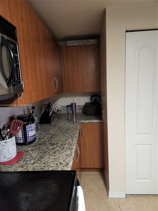 Recently Sold: $180,000 (1 beds, 1 baths, 0 Square Feet)