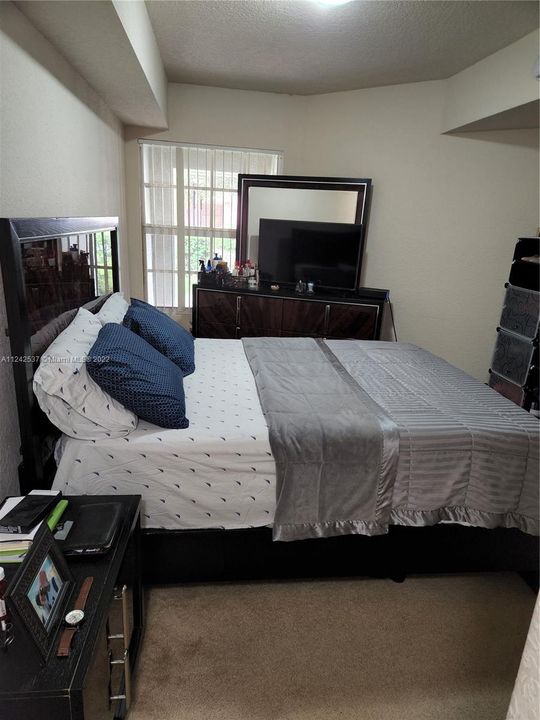 Recently Sold: $180,000 (1 beds, 1 baths, 0 Square Feet)