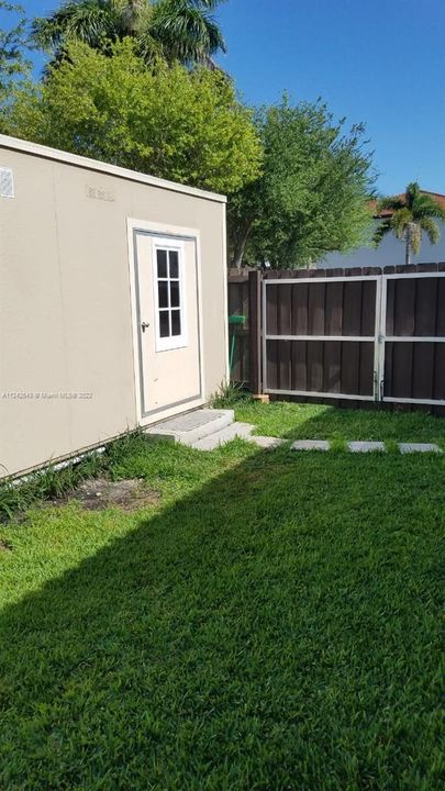 Recently Rented: $1,150 (0 beds, 1 baths, 0 Square Feet)