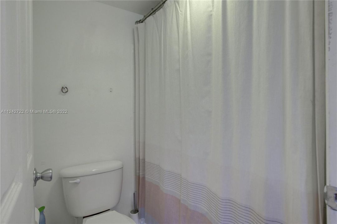 最近售出: $500,000 (3 贝兹, 2 浴室, 1450 平方英尺)