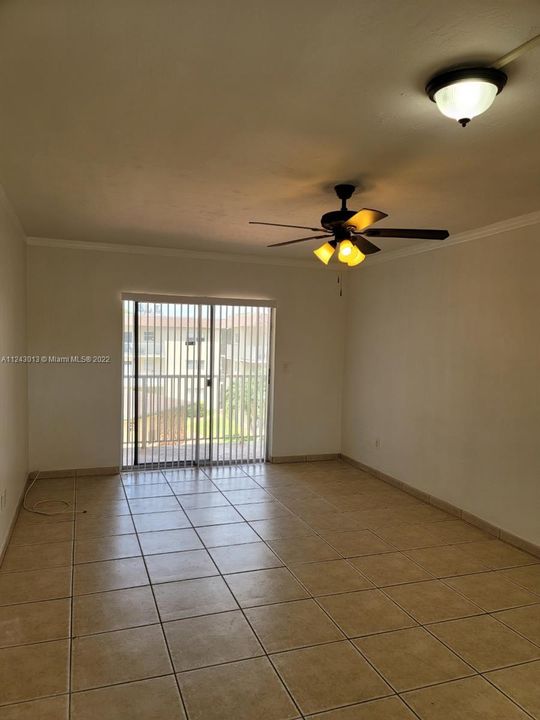 Recently Rented: $1,800 (1 beds, 1 baths, 671 Square Feet)