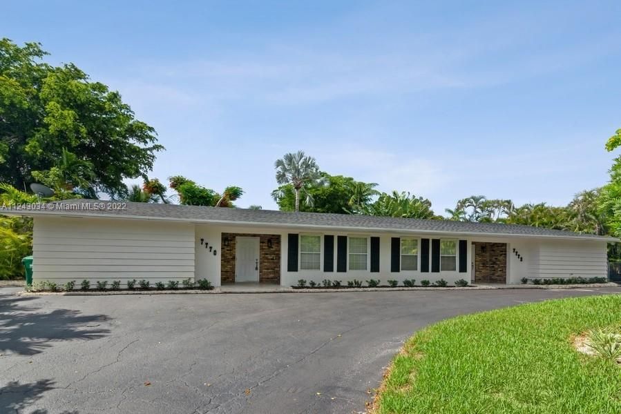 最近租的: $4,500 (3 贝兹, 2 浴室, 2121 平方英尺)