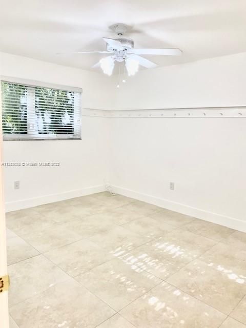 最近租的: $4,500 (3 贝兹, 2 浴室, 2121 平方英尺)