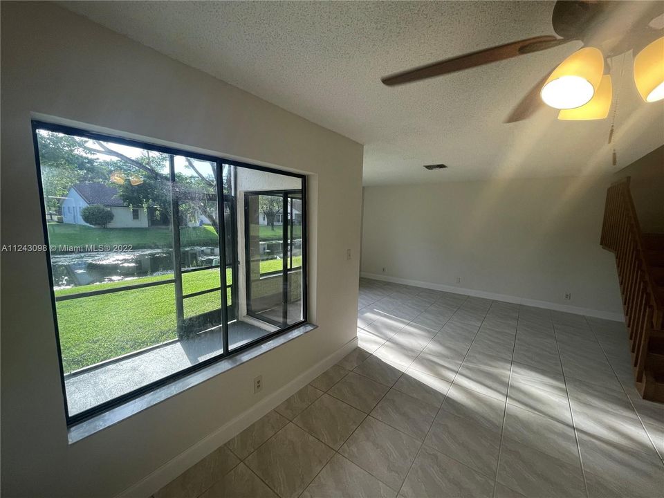 Recently Sold: $335,000 (3 beds, 2 baths, 1604 Square Feet)