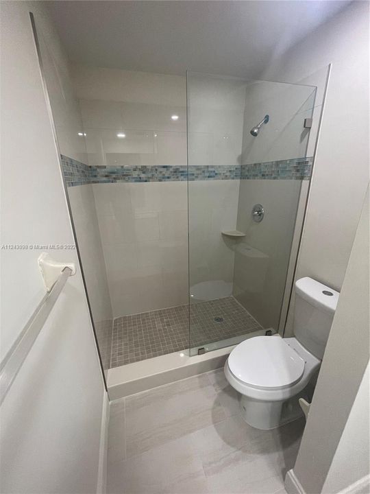 Recently Sold: $335,000 (3 beds, 2 baths, 1604 Square Feet)