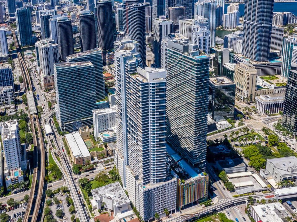 Infinity at Brickell tower with unobstructed Views.