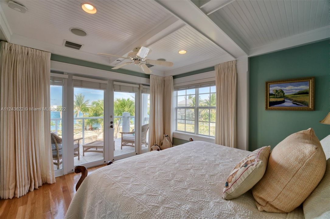 Master Bedroom sleeping quarters overlooks large patio and oceanviews.