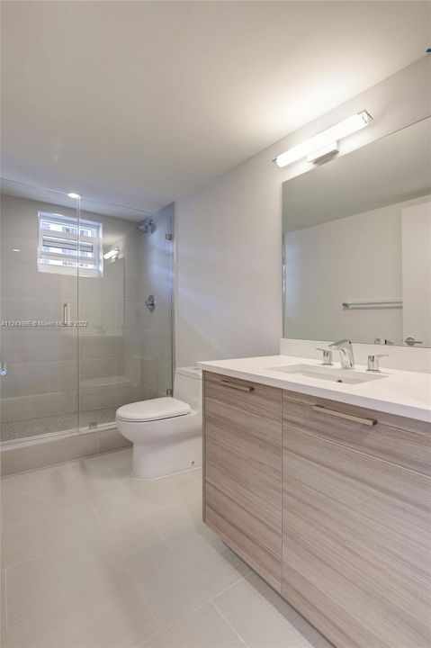 Недавно арендовано: $2,784 (1 спален, 1 ванн, 860 Квадратных фут)