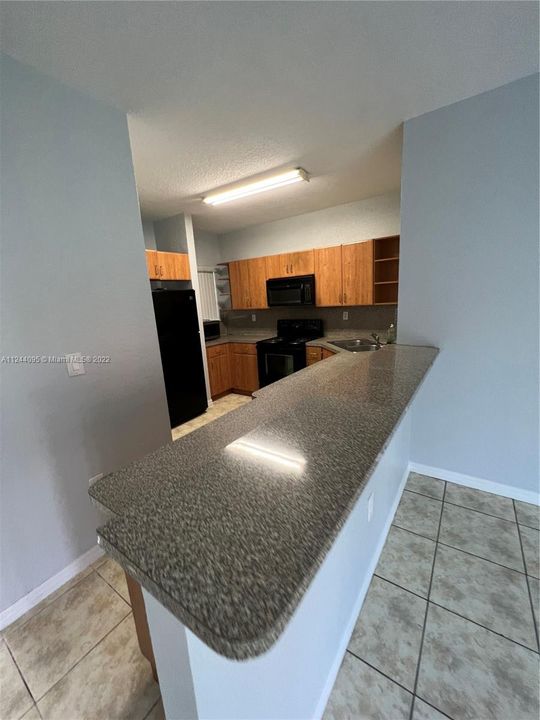 Recently Rented: $2,600 (3 beds, 2 baths, 1527 Square Feet)