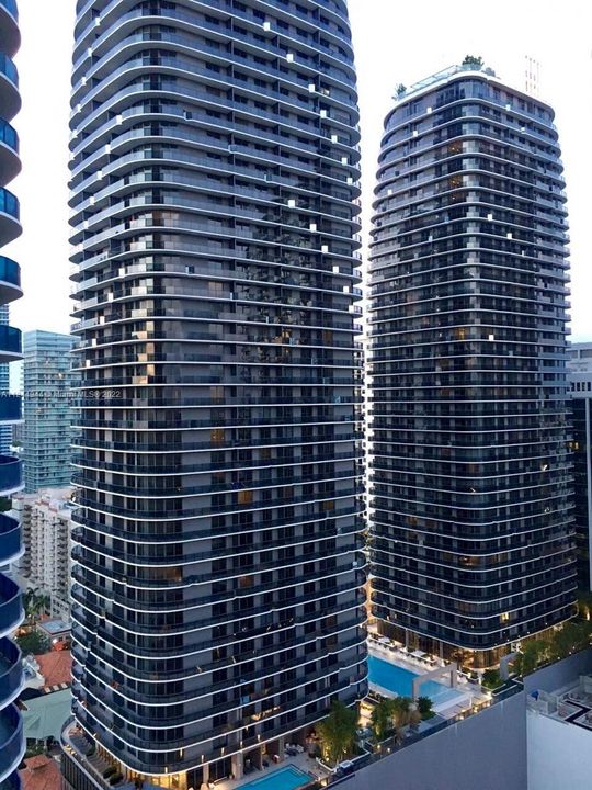 Brickell Heights West & East Towers