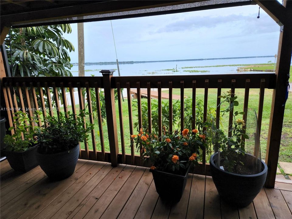 最近售出: $70,000 (1 贝兹, 1 浴室, 960 平方英尺)