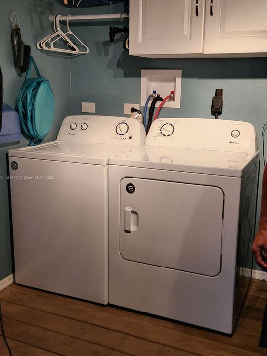 最近售出: $70,000 (1 贝兹, 1 浴室, 960 平方英尺)