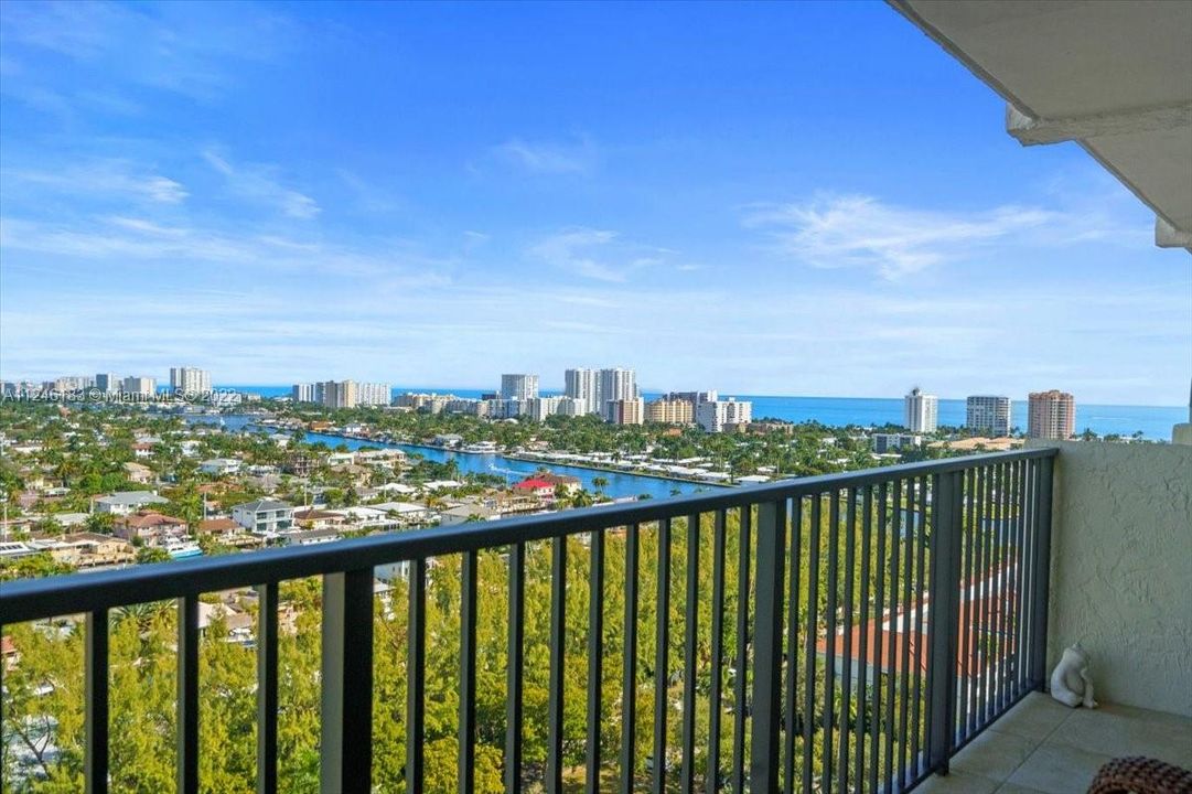 最近租的: $3,350 (2 贝兹, 2 浴室, 1290 平方英尺)