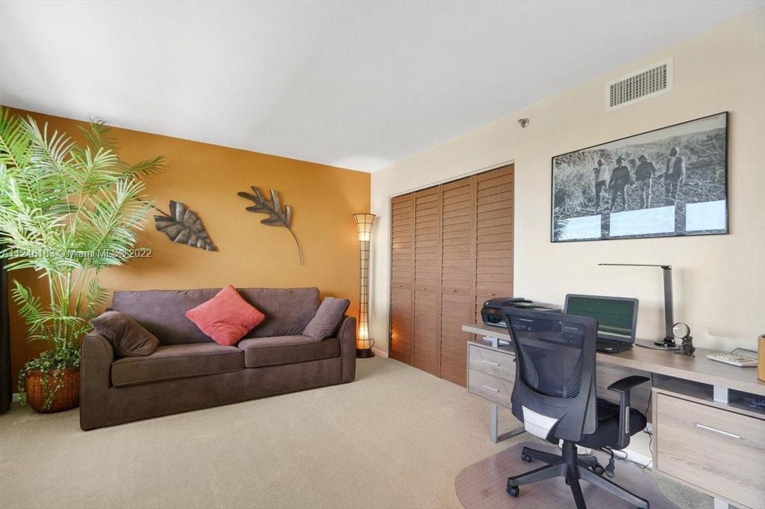 最近租的: $3,350 (2 贝兹, 2 浴室, 1290 平方英尺)