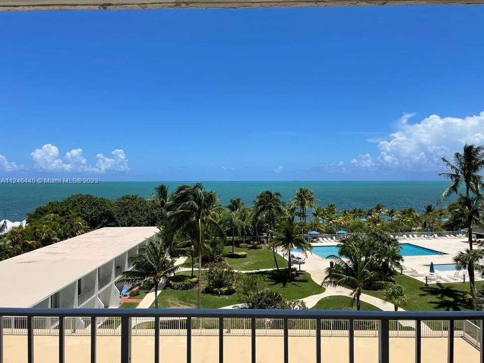 Recently Sold: $1,599,000 (2 beds, 2 baths, 1875 Square Feet)