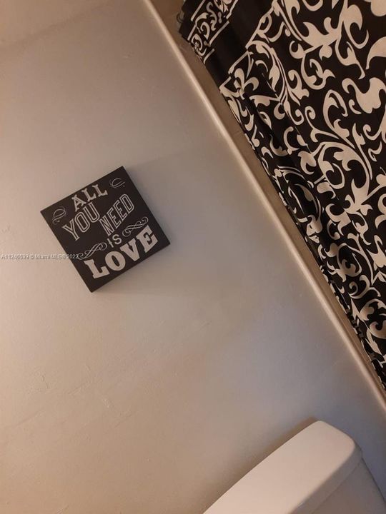 Недавно продано: $159,900 (1 спален, 1 ванн, 779 Квадратных фут)