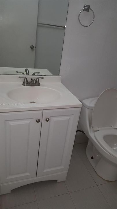 Недавно арендовано: $850 (1 спален, 1 ванн, 300 Квадратных фут)