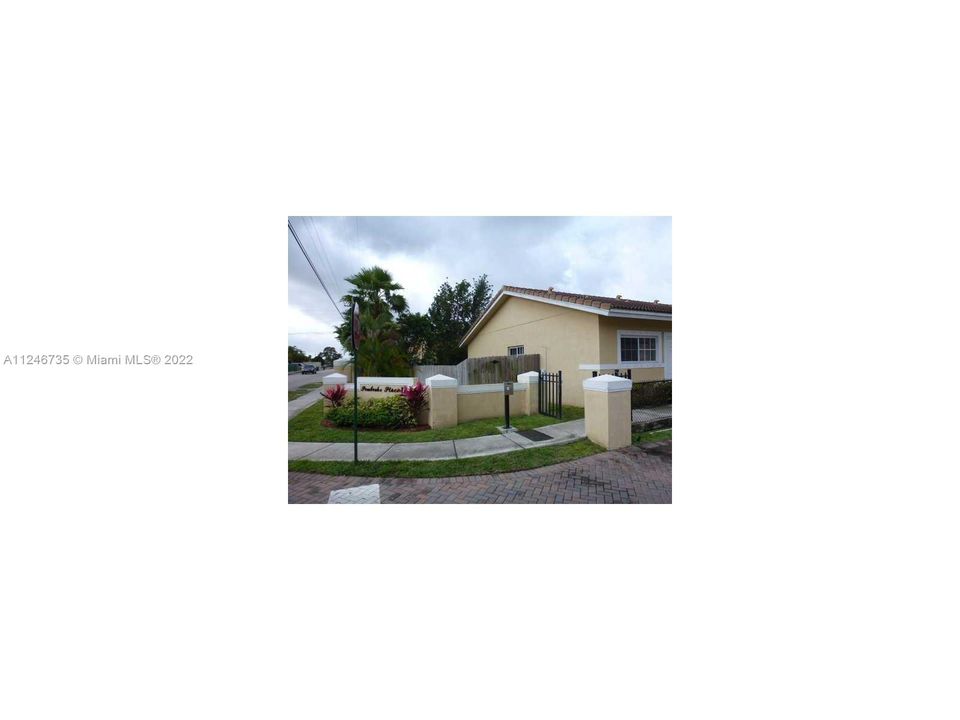 最近租的: $2,100 (2 贝兹, 2 浴室, 950 平方英尺)