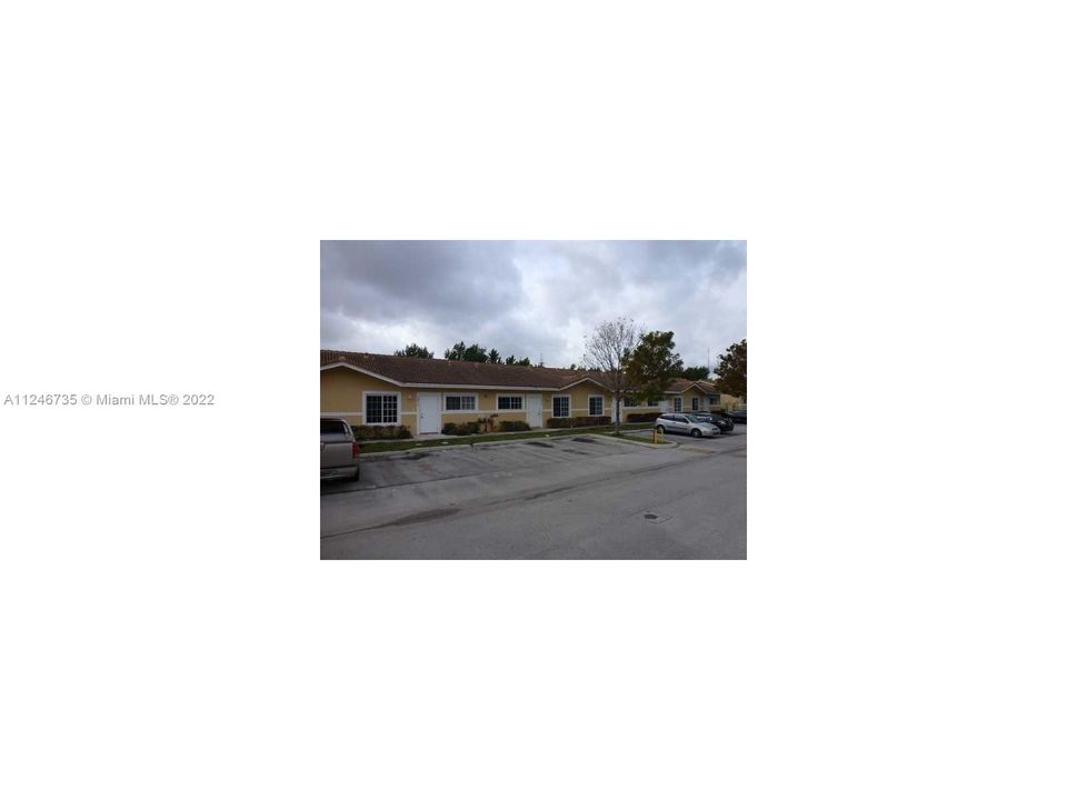 最近租的: $2,100 (2 贝兹, 2 浴室, 950 平方英尺)