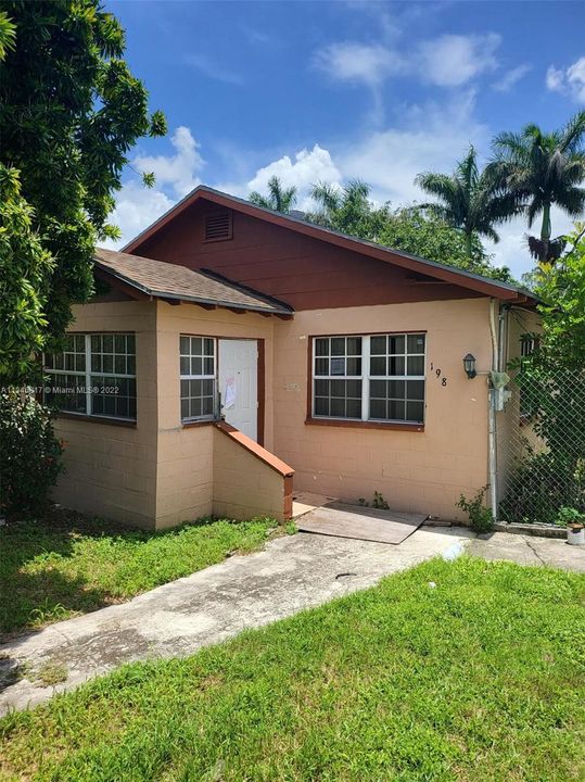 Recently Sold: $95,000 (4 beds, 2 baths, 1260 Square Feet)