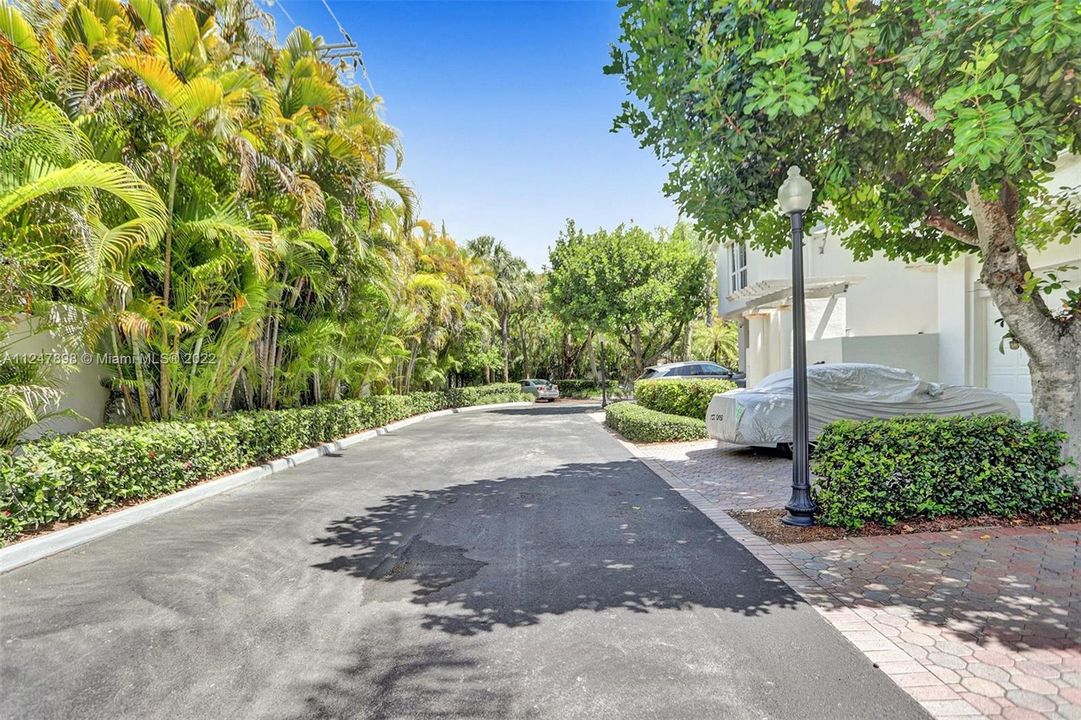 quiet, low-traffic cul-de-sac street