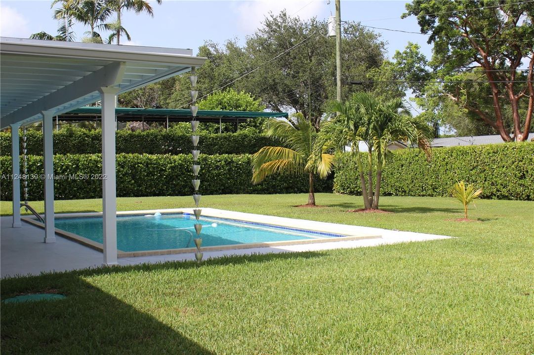 Recientemente alquilado: $3,900 (4 camas, 2 baños, 2239 Pies cuadrados)