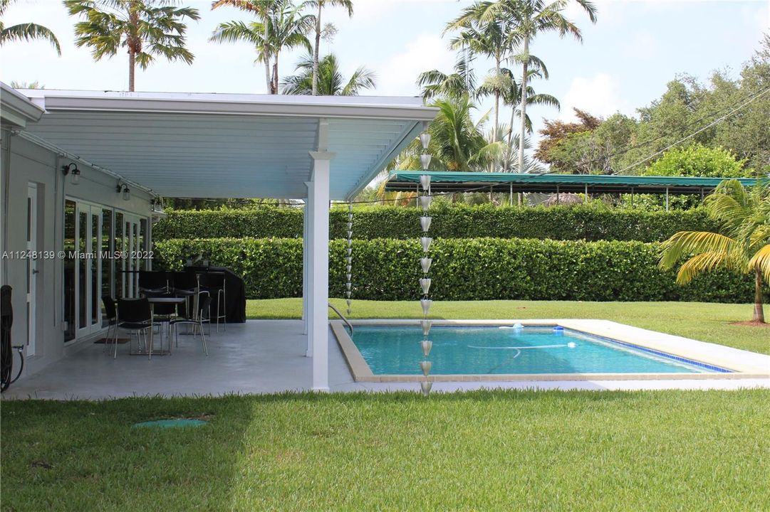 Recientemente alquilado: $3,900 (4 camas, 2 baños, 2239 Pies cuadrados)