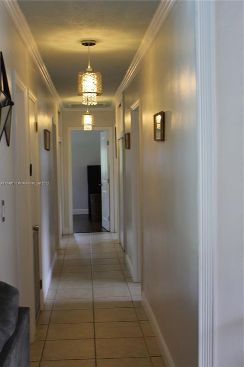 Recientemente alquilado: $3,900 (4 camas, 2 baños, 2239 Pies cuadrados)