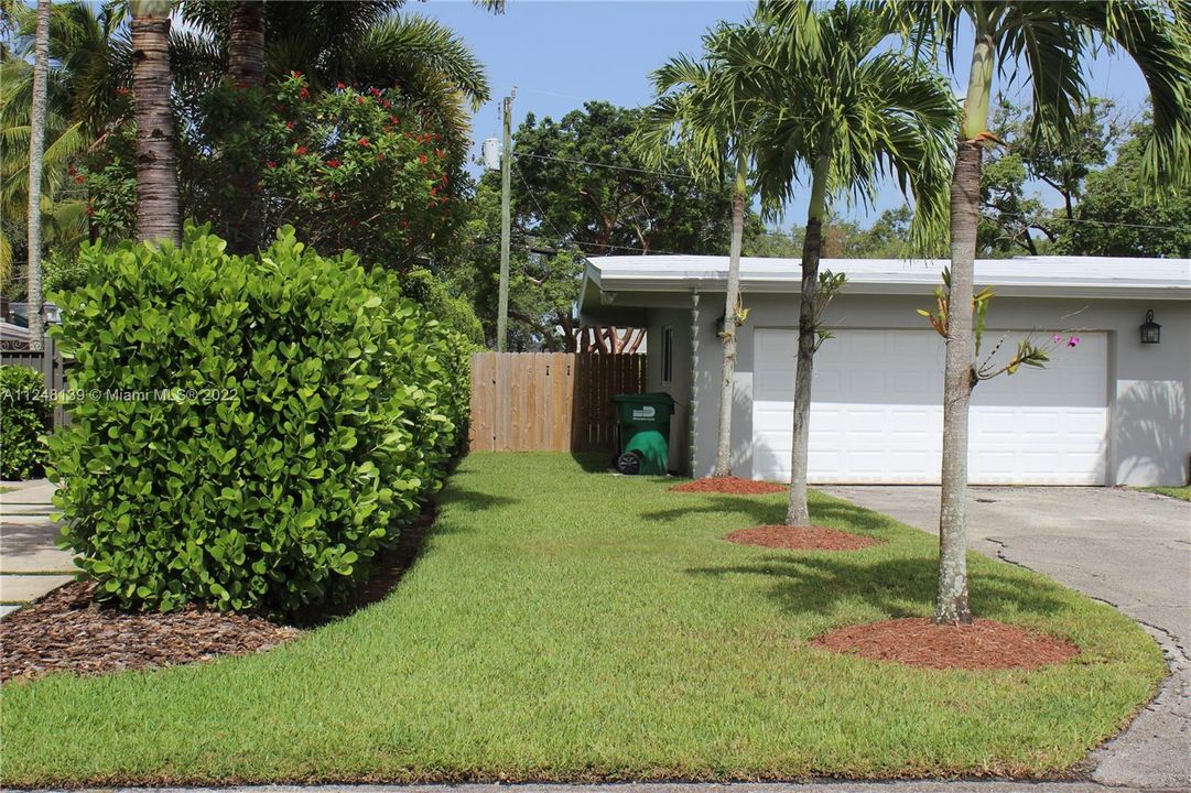 Recientemente alquilado: $3,900 (4 camas, 2 baños, 2239 Pies cuadrados)