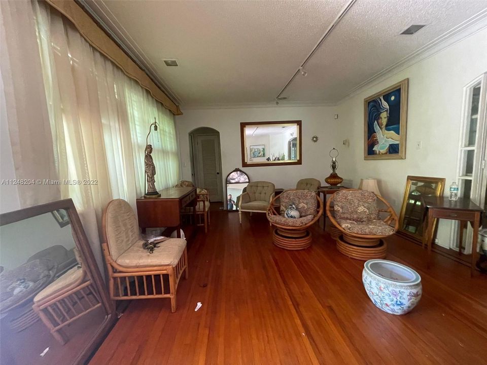 Vendido Recientemente: $520,000 (3 camas, 2 baños, 1644 Pies cuadrados)