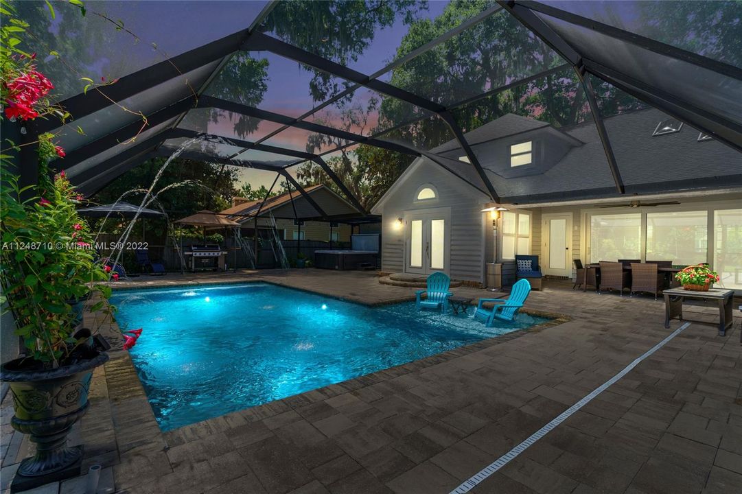 Недавно продано: $769,900 (5 спален, 3 ванн, 0 Квадратных фут)