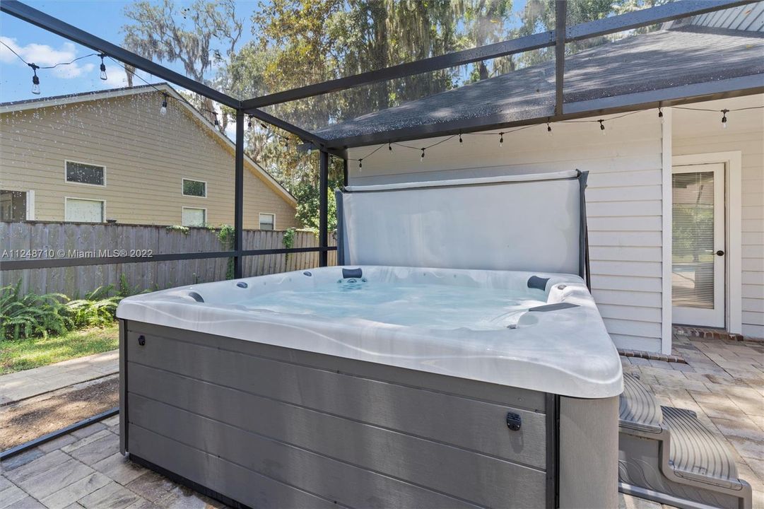 Недавно продано: $769,900 (5 спален, 3 ванн, 0 Квадратных фут)