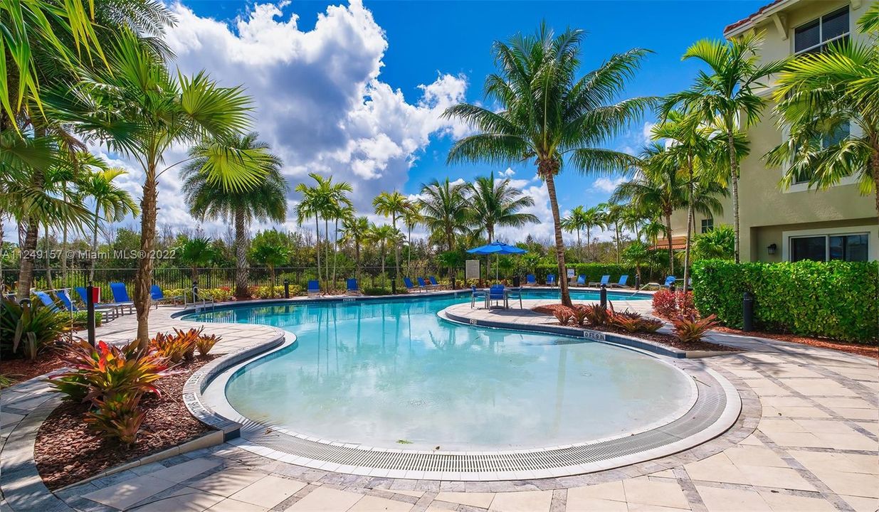 Recently Rented: $2,699 (2 beds, 2 baths, 1059 Square Feet)