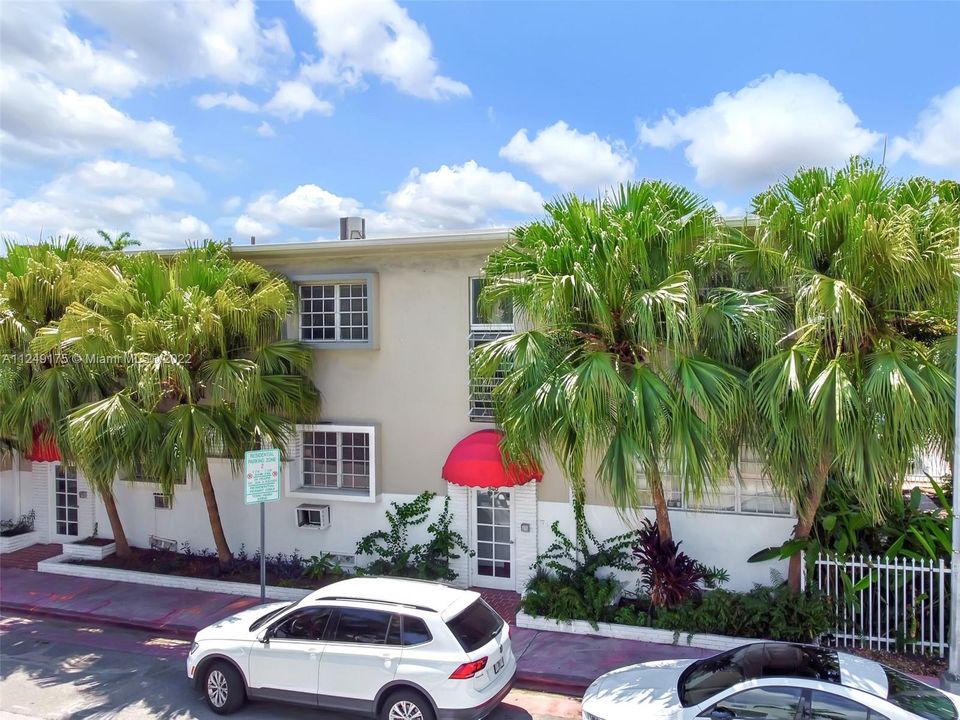 Recently Sold: $225,000 (1 beds, 1 baths, 550 Square Feet)