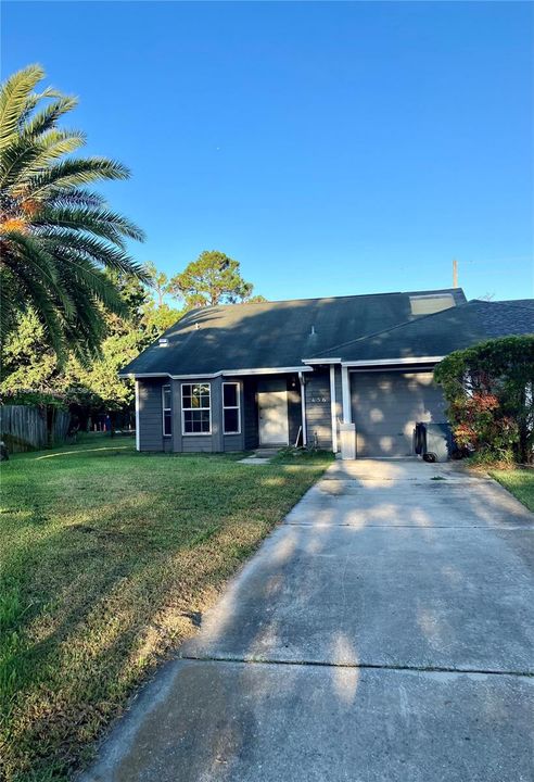 Recently Sold: $400,000 (3 beds, 2 baths, 1366 Square Feet)