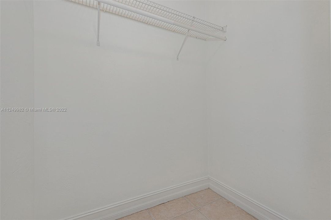最近租的: $2,750 (1 贝兹, 1 浴室, 880 平方英尺)