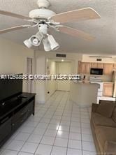 Recently Rented: $3,000 (2 beds, 2 baths, 910 Square Feet)