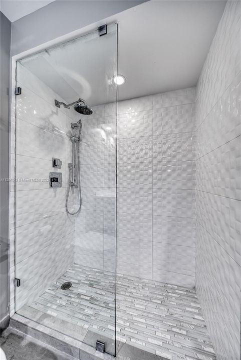 Second bathroom shower