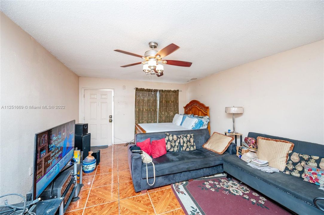 Recently Sold: $91,000 (0 beds, 1 baths, 440 Square Feet)