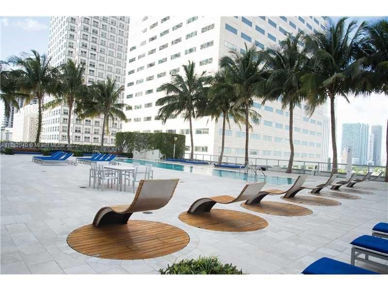 Plenty of Lounges to enjoy South Florida at its best!