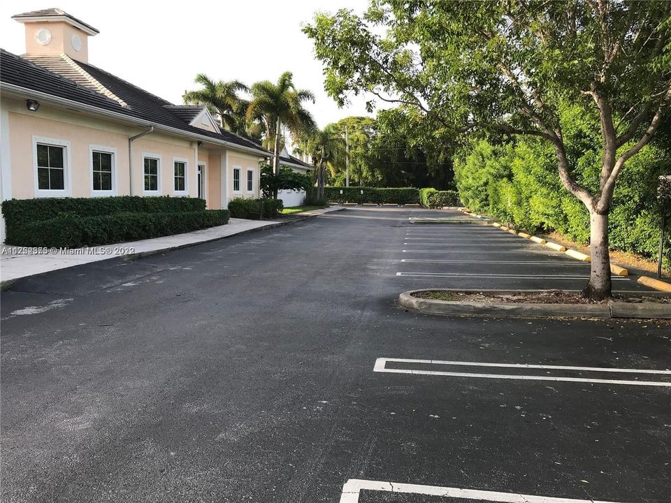 Recently Sold: $600,000 (0 beds, 0 baths, 0 Square Feet)