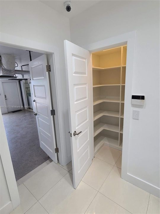 Recientemente alquilado: $10,000 (5 camas, 5 baños, 3216 Pies cuadrados)