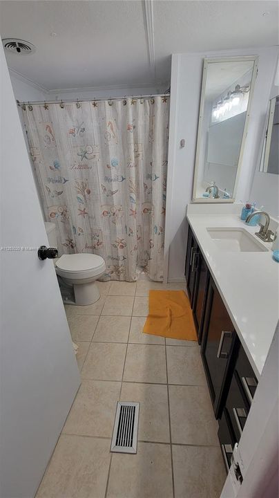最近租的: $2,500 (2 贝兹, 1 浴室, 684 平方英尺)