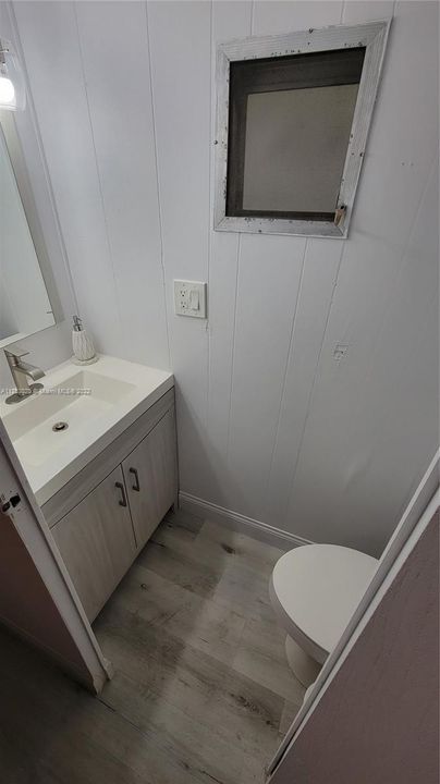 最近租的: $2,500 (2 贝兹, 1 浴室, 684 平方英尺)